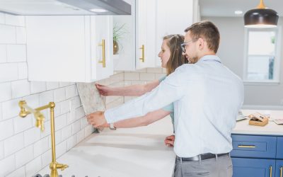 Can We Use Glass Backsplashes in a Kitchen?