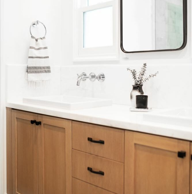 Bathroom Cabinet Makeover: Best Colors for Bathroom Cabinets